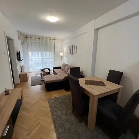 Apartment Dostojevski *